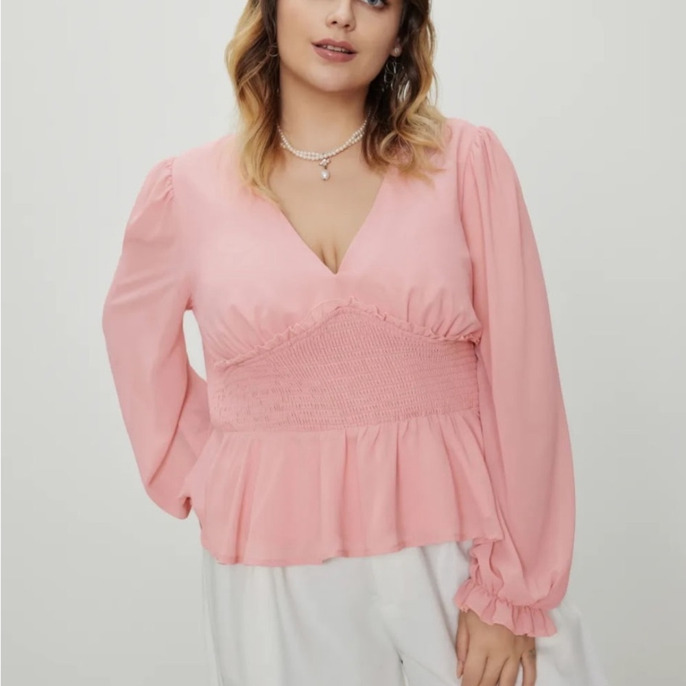 Chic V-Neck Blouse in Soft Pink - Picture 2 of 9